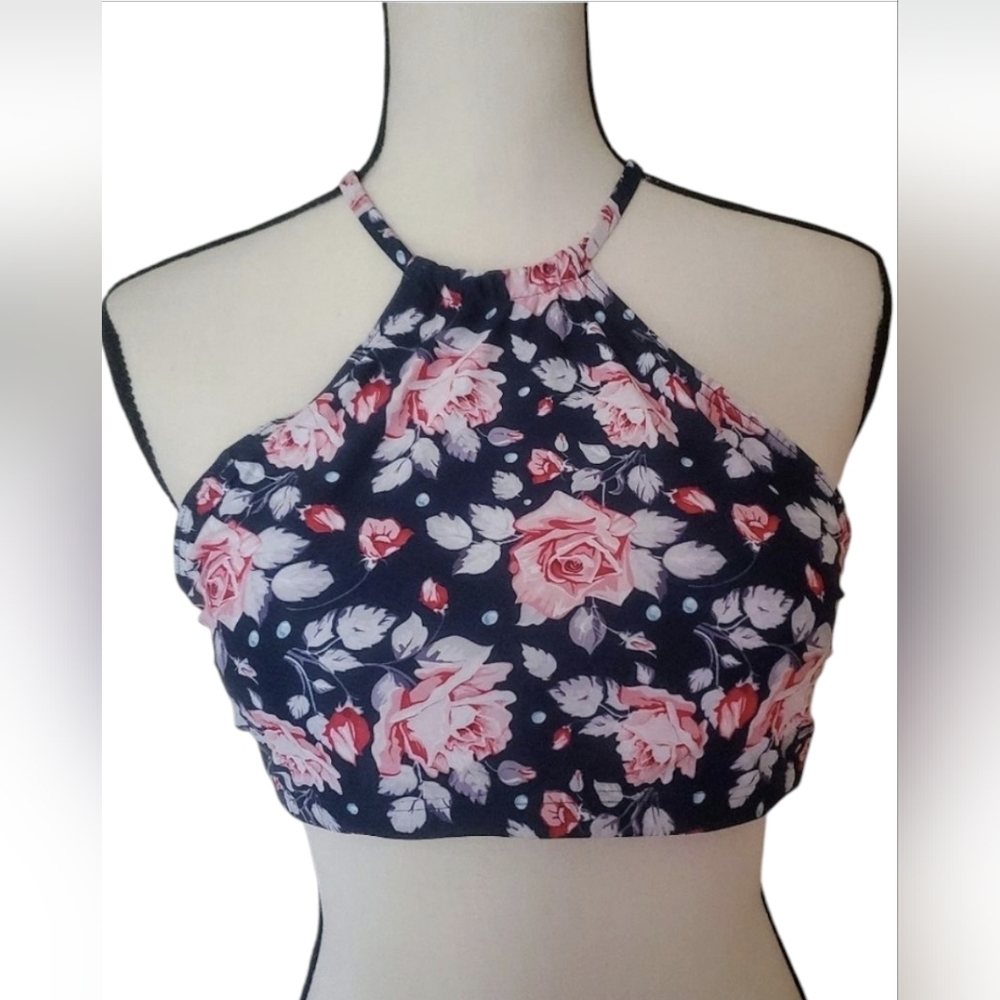 Floral SPF 50+ high neck medium‎ bikini top NWT